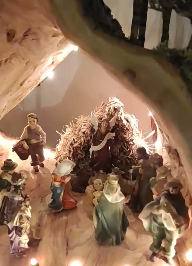 Il Rifugio nel Legno — presepe artigianale di Stefano De Pascale